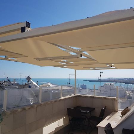 Casa Vacanze Don Vincenzo โมโนโปลี ภายนอก รูปภาพ