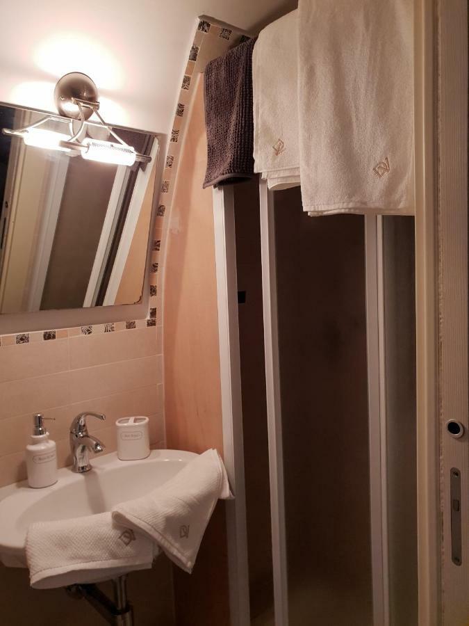 Casa Vacanze Don Vincenzo โมโนโปลี ภายนอก รูปภาพ